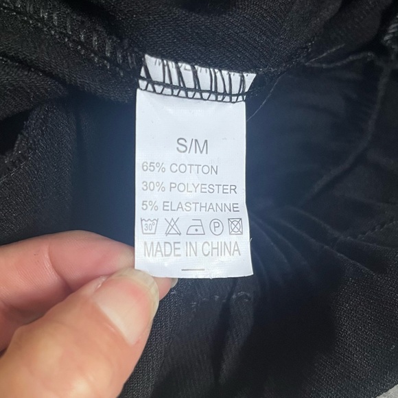 NWT Cargo black pants - Picture 5 of 8